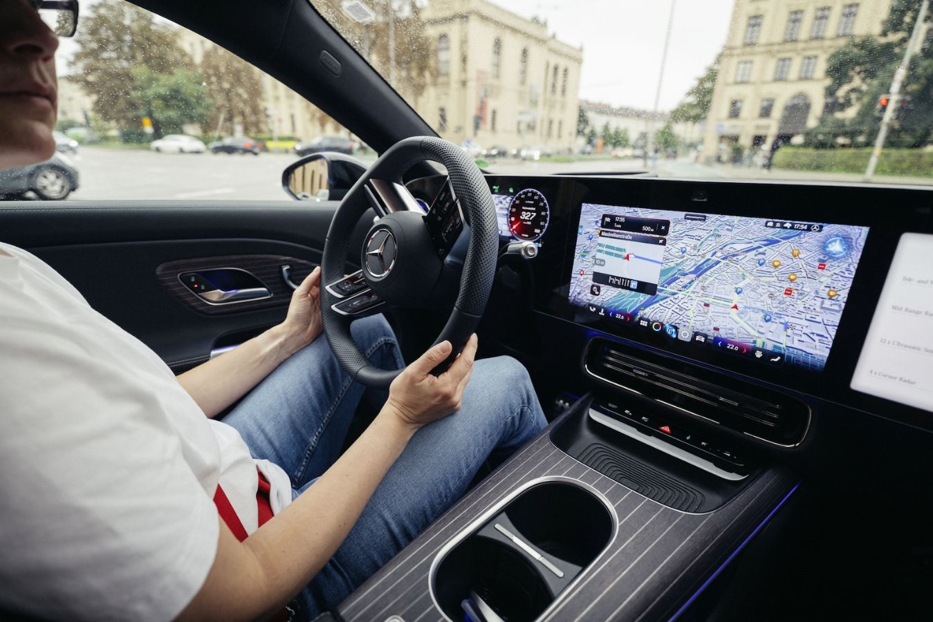 Η Mercedes φέρνει τεχνολογία αυτόνομης οδήγησης